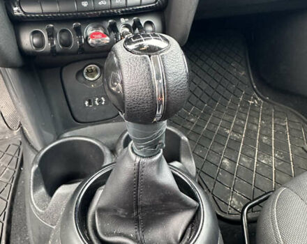 Білий Міні Cooper, об'ємом двигуна 1.3 л та пробігом 122 тис. км за 5900 $, фото 14 на Automoto.ua