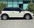 Білий Міні Cooper, об'ємом двигуна 1.5 л та пробігом 115 тис. км за 1100 $, фото 3 на Automoto.ua