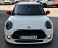 Белый Мини Купер, объемом двигателя 1.5 л и пробегом 158 тыс. км за 10600 $, фото 3 на Automoto.ua