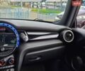 Білий Міні Cooper, об'ємом двигуна 2 л та пробігом 156 тис. км за 11500 $, фото 19 на Automoto.ua