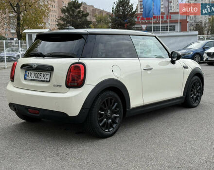 Білий Міні Cooper, об'ємом двигуна 1.5 л та пробігом 91 тис. км за 10500 $, фото 8 на Automoto.ua