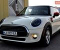 Белый Мини Купер, объемом двигателя 1.5 л и пробегом 158 тыс. км за 10600 $, фото 2 на Automoto.ua
