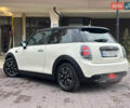 Білий Міні Cooper, об'ємом двигуна 1.3 л та пробігом 122 тис. км за 5999 $, фото 1 на Automoto.ua