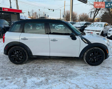 Белый Мини Купер, объемом двигателя 1.6 л и пробегом 159 тыс. км за 10990 $, фото 4 на Automoto.ua