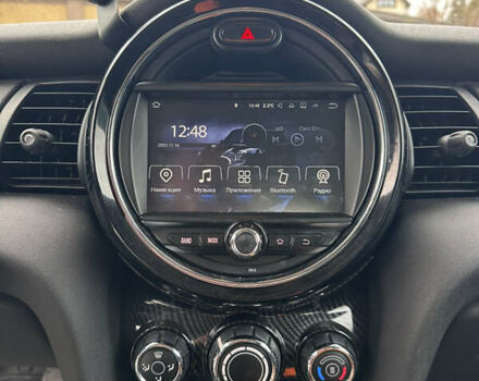 Білий Міні Cooper, об'ємом двигуна 1.3 л та пробігом 122 тис. км за 5900 $, фото 12 на Automoto.ua