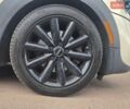 Білий Міні Cooper, об'ємом двигуна 2 л та пробігом 156 тис. км за 9999 $, фото 5 на Automoto.ua