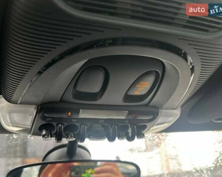 Белый Мини Купер, объемом двигателя 2 л и пробегом 154 тыс. км за 15690 $, фото 28 на Automoto.ua