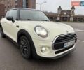 Белый Мини Купер, объемом двигателя 1.2 л и пробегом 122 тыс. км за 8500 $, фото 1 на Automoto.ua