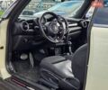 Білий Міні Cooper, об'ємом двигуна 2 л та пробігом 156 тис. км за 9999 $, фото 12 на Automoto.ua