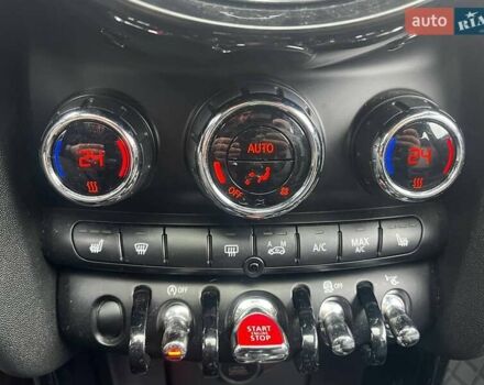 Белый Мини Купер, объемом двигателя 2 л и пробегом 154 тыс. км за 15690 $, фото 26 на Automoto.ua