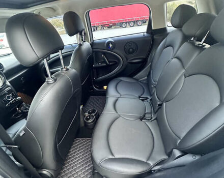 Білий Міні Cooper, об'ємом двигуна 1.6 л та пробігом 160 тис. км за 9800 $, фото 22 на Automoto.ua