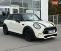 Білий Міні Cooper, об'ємом двигуна 1.5 л та пробігом 91 тис. км за 10500 $, фото 11 на Automoto.ua