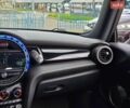 Білий Міні Cooper, об'ємом двигуна 2 л та пробігом 156 тис. км за 9999 $, фото 19 на Automoto.ua