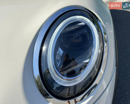 Белый Мини Купер, объемом двигателя 2 л и пробегом 133 тыс. км за 13333 $, фото 15 на Automoto.ua