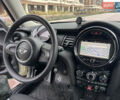 Білий Міні Cooper, об'ємом двигуна 1.3 л та пробігом 122 тис. км за 5999 $, фото 23 на Automoto.ua