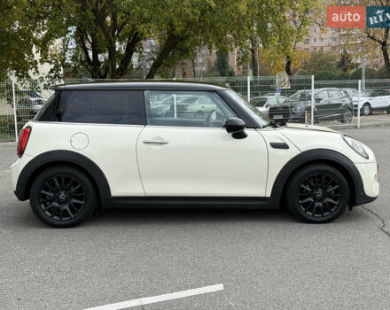 Білий Міні Cooper, об'ємом двигуна 1.5 л та пробігом 91 тис. км за 10500 $, фото 9 на Automoto.ua