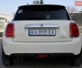 Белый Мини Купер, объемом двигателя 1.5 л и пробегом 158 тыс. км за 10600 $, фото 10 на Automoto.ua