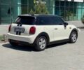 Білий Міні Cooper, об'ємом двигуна 1.5 л та пробігом 115 тис. км за 1100 $, фото 4 на Automoto.ua