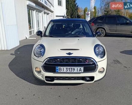 Белый Мини Купер, объемом двигателя 2 л и пробегом 110 тыс. км за 14500 $, фото 1 на Automoto.ua