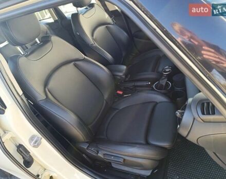 Белый Мини Купер, объемом двигателя 2 л и пробегом 110 тыс. км за 14500 $, фото 16 на Automoto.ua