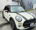 Білий Міні Cooper, об'ємом двигуна 1.5 л та пробігом 98 тис. км за 14000 $, фото 1 на Automoto.ua