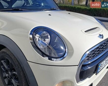 Белый Мини Купер, объемом двигателя 2 л и пробегом 110 тыс. км за 14500 $, фото 8 на Automoto.ua