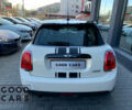 Білий Міні Cooper, об'ємом двигуна 1.5 л та пробігом 53 тис. км за 14998 $, фото 3 на Automoto.ua