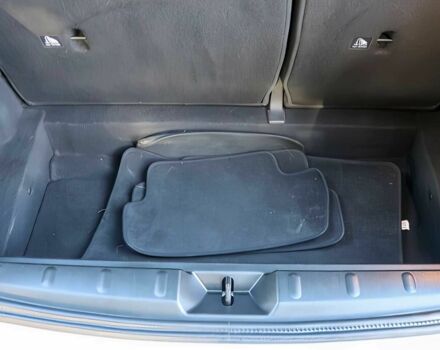 Белый Мини Купер, объемом двигателя 2 л и пробегом 72 тыс. км за 6200 $, фото 14 на Automoto.ua