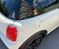 Білий Міні Cooper, об'ємом двигуна 1.5 л та пробігом 165 тис. км за 9990 $, фото 2 на Automoto.ua