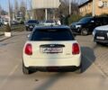 Белый Мини Купер, объемом двигателя 15 л и пробегом 46 тыс. км за 15300 $, фото 12 на Automoto.ua