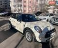 Білий Міні Cooper, об'ємом двигуна 2 л та пробігом 102 тис. км за 12999 $, фото 1 на Automoto.ua