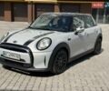 Белый Мини Купер, объемом двигателя 1.5 л и пробегом 240 тыс. км за 11800 $, фото 1 на Automoto.ua
