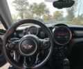 Білий Міні Cooper, об'ємом двигуна 1.5 л та пробігом 137 тис. км за 9400 $, фото 11 на Automoto.ua