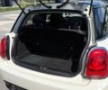 Білий Міні Cooper, об'ємом двигуна 1.5 л та пробігом 165 тис. км за 9990 $, фото 6 на Automoto.ua