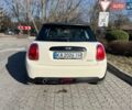 Білий Міні Cooper, об'ємом двигуна 1.5 л та пробігом 158 тис. км за 9800 $, фото 4 на Automoto.ua