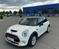 Белый Мини Купер, объемом двигателя 1.5 л и пробегом 86 тыс. км за 13000 $, фото 5 на Automoto.ua