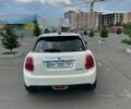 Белый Мини Купер, объемом двигателя 1.5 л и пробегом 86 тыс. км за 13000 $, фото 10 на Automoto.ua