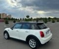Белый Мини Купер, объемом двигателя 1.5 л и пробегом 86 тыс. км за 13000 $, фото 7 на Automoto.ua