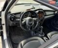 Белый Мини Купер, объемом двигателя 1.5 л и пробегом 241 тыс. км за 14900 $, фото 11 на Automoto.ua
