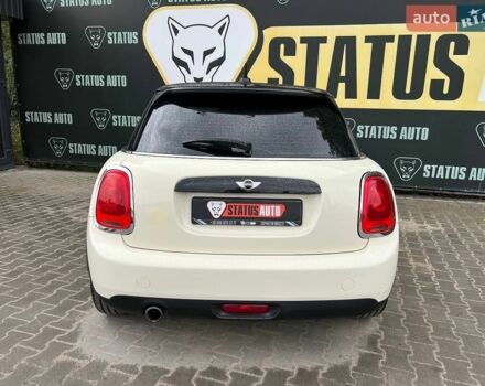 Білий Міні Cooper, об'ємом двигуна 1.5 л та пробігом 85 тис. км за 11600 $, фото 4 на Automoto.ua