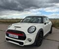 Білий Міні Cooper, об'ємом двигуна 2 л та пробігом 129 тис. км за 14000 $, фото 1 на Automoto.ua