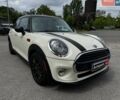 Білий Міні Cooper, об'ємом двигуна 1.5 л та пробігом 86 тис. км за 12440 $, фото 2 на Automoto.ua