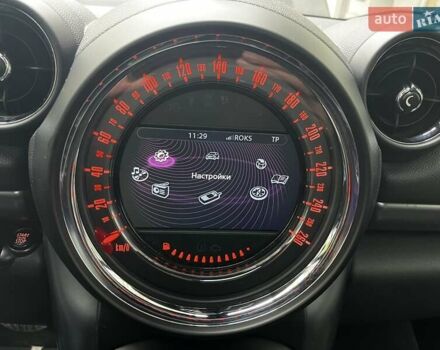 Белый Мини Купер, объемом двигателя 2 л и пробегом 213 тыс. км за 14500 $, фото 25 на Automoto.ua