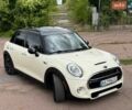 Білий Міні Cooper, об'ємом двигуна 2 л та пробігом 103 тис. км за 12999 $, фото 2 на Automoto.ua