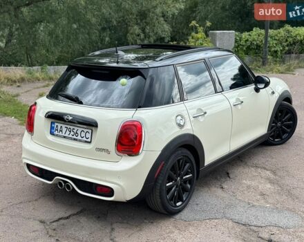 Білий Міні Cooper, об'ємом двигуна 2 л та пробігом 103 тис. км за 12999 $, фото 13 на Automoto.ua