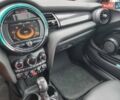 Белый Мини Купер, объемом двигателя 2 л и пробегом 71 тыс. км за 14700 $, фото 11 на Automoto.ua