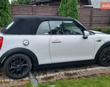 Білий Міні Cooper, об'ємом двигуна 2 л та пробігом 71 тис. км за 16800 $, фото 8 на Automoto.ua
