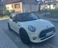 Білий Міні Cooper, об'ємом двигуна 1.5 л та пробігом 101 тис. км за 4000 $, фото 1 на Automoto.ua
