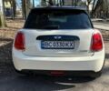 Белый Мини Купер, объемом двигателя 1.5 л и пробегом 98 тыс. км за 12300 $, фото 7 на Automoto.ua