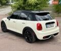Білий Міні Cooper, об'ємом двигуна 2 л та пробігом 103 тис. км за 12999 $, фото 9 на Automoto.ua